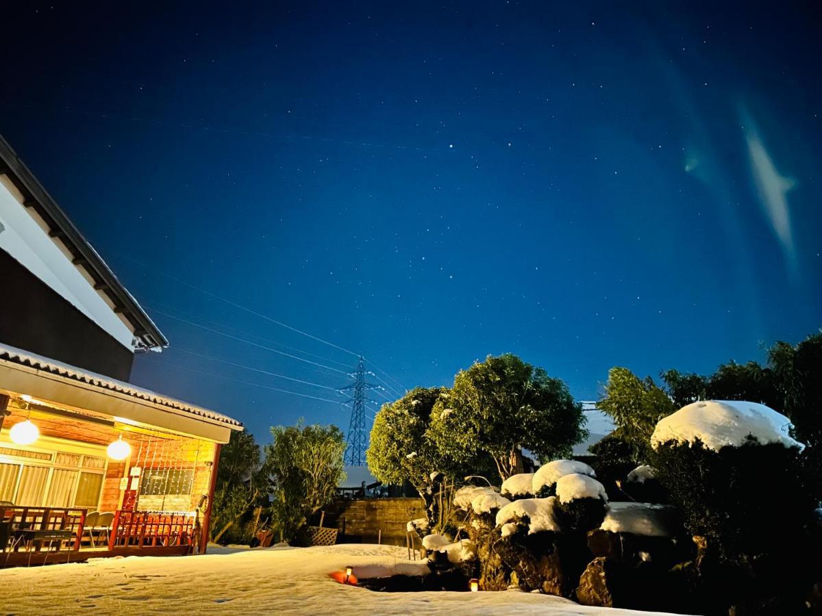 Hotel Shiga Biwa Lake Shanshui House à Takashima Extérieur photo