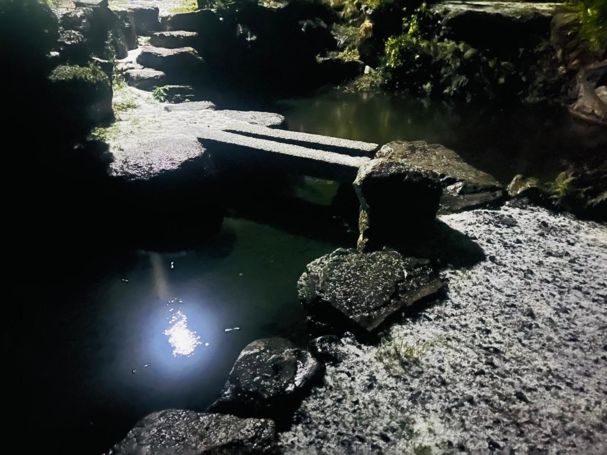 Hotel Shiga Biwa Lake Shanshui House à Takashima Extérieur photo